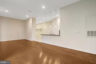2451 Midtown Ave, Alexandria, VA 22303 - Photo 8