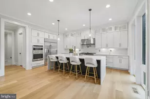 4055 Thornton St, Annandale, VA 22003 - Photo 36