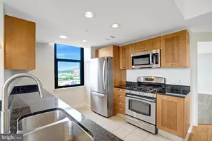 2451 Midtown Ave, Alexandria, VA 22303 - Photo 6