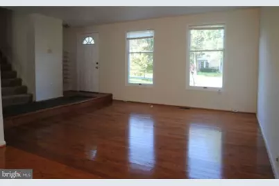 12604 Etruscan Drive, Herndon, VA 20171 - Photo 2