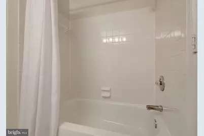 1625 International Drive #421, McLean, VA 22102 - Photo 30