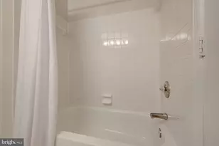 1625 International Dr, McLean, VA 22102 - Photo 30