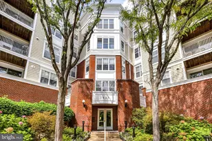 1625 International Dr, McLean, VA 22102 - Photo 2