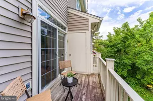 11405 Windleaf Ct, Reston, VA 20194 - Photo 34