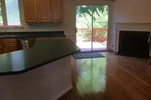 5271 Ballycastle Circle E, Alexandria, VA 22315 - Photo 10