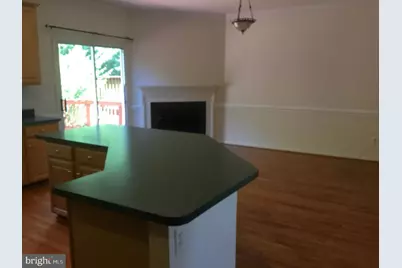 5271 Ballycastle Circle E, Alexandria, VA 22315 - Photo 14