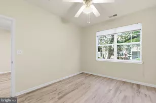 12913 Centre Park Cir, Herndon, VA 20171 - Photo 20