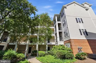 12913 Centre Park Cir, Herndon, VA 20171 - Photo 4