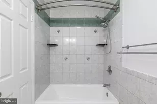 7032 Coventry Rd, Alexandria, VA 22306 - Photo 12