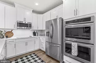 238 Van Buren St, Herndon, VA 20170 - Photo 10