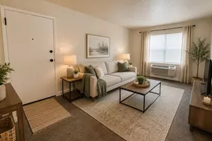 2237 Farrington Ave, Alexandria, VA 22303 - Photo 2