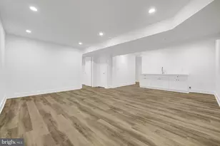 9982 Blackberry Ln, Great Falls, VA 22066 - Photo 42
