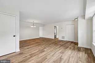 13726 Autumn Vale Ct, Chantilly, VA 20151 - Photo 6