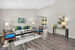13136 Lazy Glen Ct, Herndon, VA 20171 - Photo 18