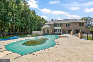 9827 Lake Meadow Ct, Burke, VA 22015 - Photo 64