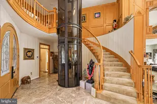 9827 Lake Meadow Ct, Burke, VA 22015 - Photo 6