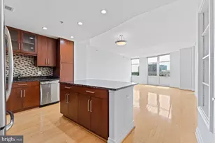 8220 Crestwood Heights Dr, McLean, VA 22102 - Photo 1