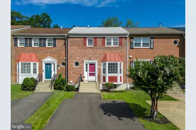 7106 Snug Harbor Court, Alexandria, VA 22315 - Photo 8