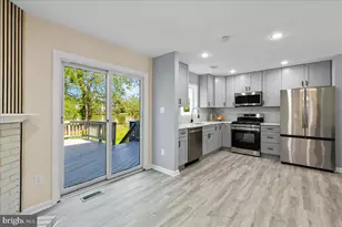 7106 Snug Harbor Ct, Alexandria, VA 22315 - Photo 16