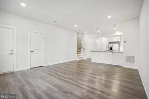 2263 Woodland Gap Terrace, Herndon, VA 20171 - Photo 18