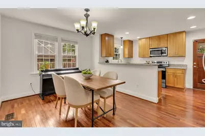 8604 Woodlawn Court, Alexandria, VA 22309 - Photo 10
