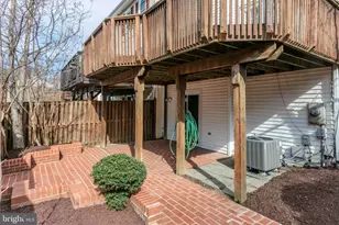 6072 Crown Royal Cir, Alexandria, VA 22310 - Photo 38