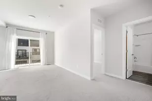 12136 Loblolly Dr, Fairfax, VA 22033 - Photo 22