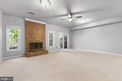 5142 Woodford Drive, Centreville, VA 20120 - Photo 10