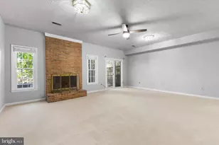 5142 Woodford Dr, Centreville, VA 20120 - Photo 10