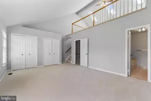 5142 Woodford Dr, Centreville, VA 20120 - Photo 6