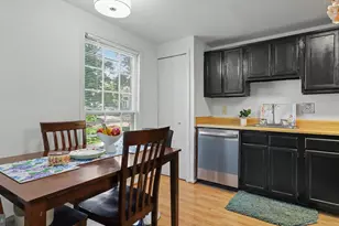 14349 Watery Mountain Ct, Centreville, VA 20120 - Photo 10