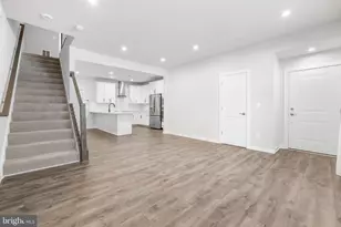 12136 Loblolly Dr, Fairfax, VA 22033 - Photo 6