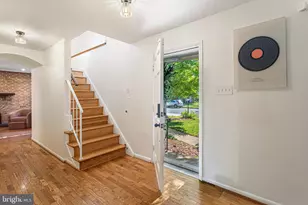 14808 Cranoke St, Centreville, VA 20120 - Photo 6