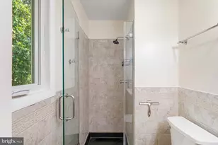 14808 Cranoke St, Centreville, VA 20120 - Photo 32