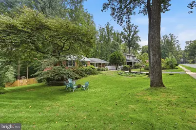 5109 Red Fox Drive, Annandale, VA 22003 - Photo 4