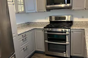 5573 Seminary Rd, Falls Church, VA 22041 - Photo 2