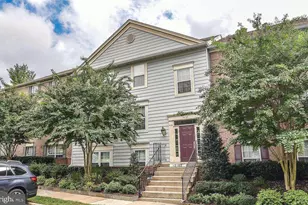 12103 Greenwood Ct, Fairfax, VA 22033 - Photo 1