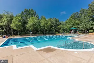 12103 Greenwood Ct, Fairfax, VA 22033 - Photo 12