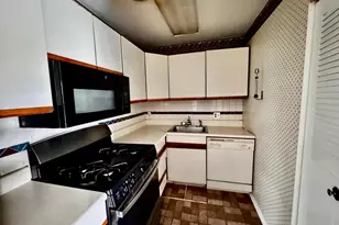 212 Locust Street SE, Vienna, VA 22180 - Photo 8