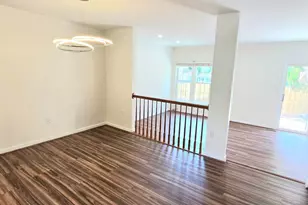 6008 Raina Dr, Centreville, VA 20120 - Photo 8