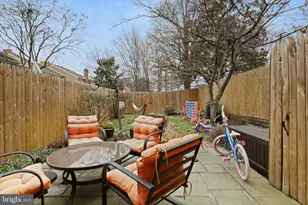 7010 Leestone St, Springfield, VA 22151 - Photo 18