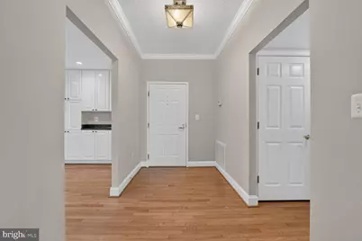 11776 Stratford House Place #301, Reston, VA 20190 - Photo 6