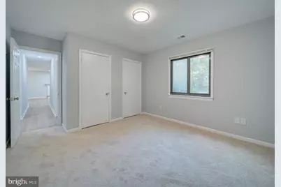11301 Gatesborough Lane, Reston, VA 20191 - Photo 14