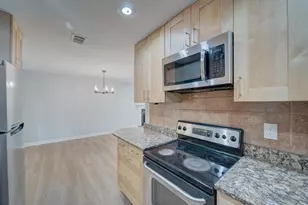 11301 Gatesborough Ln, Reston, VA 20191 - Photo 28