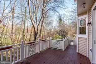 11472 Waterhaven Ct, Reston, VA 20190 - Photo 16