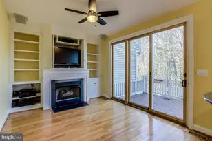 11472 Waterhaven Ct, Reston, VA 20190 - Photo 14