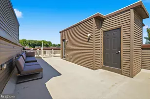 9228 Wood Violet Ct, Fairfax, VA 22031 - Photo 30