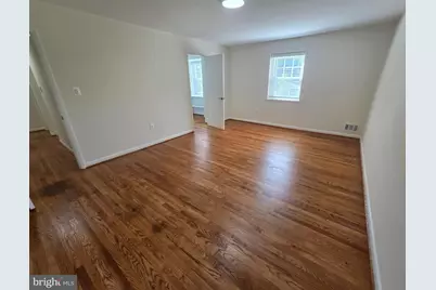 9929 Barnsbury Court, Fairfax, VA 22031 - Photo 10