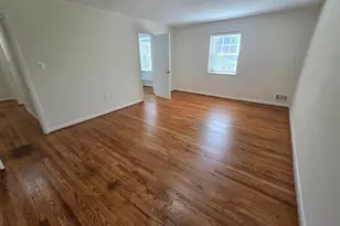 9929 Barnsbury Ct, Fairfax, VA 22031 - Photo 10