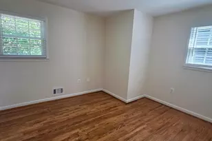 9929 Barnsbury Ct, Fairfax, VA 22031 - Photo 20